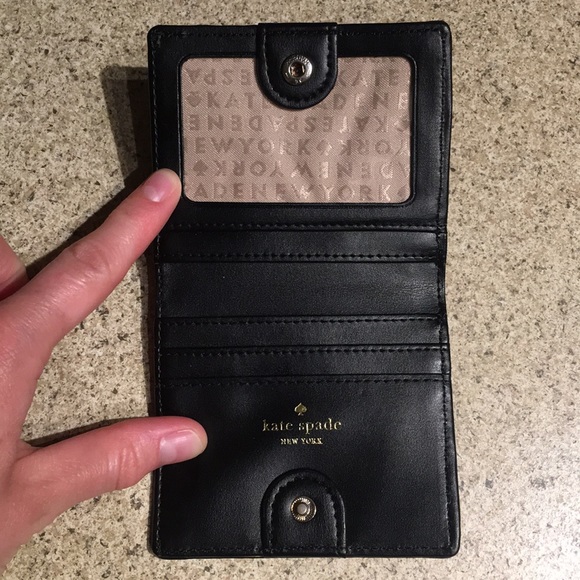 Kate Spade Cardholder - Picture 3 of 3